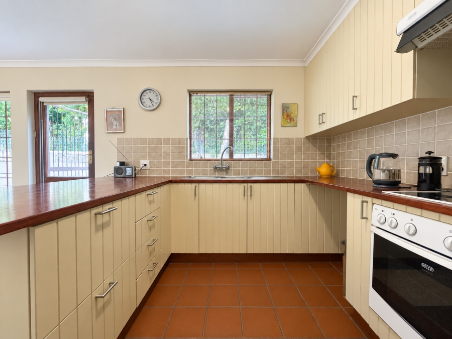 3 Bedroom Property for Sale in Heathfield Western Cape